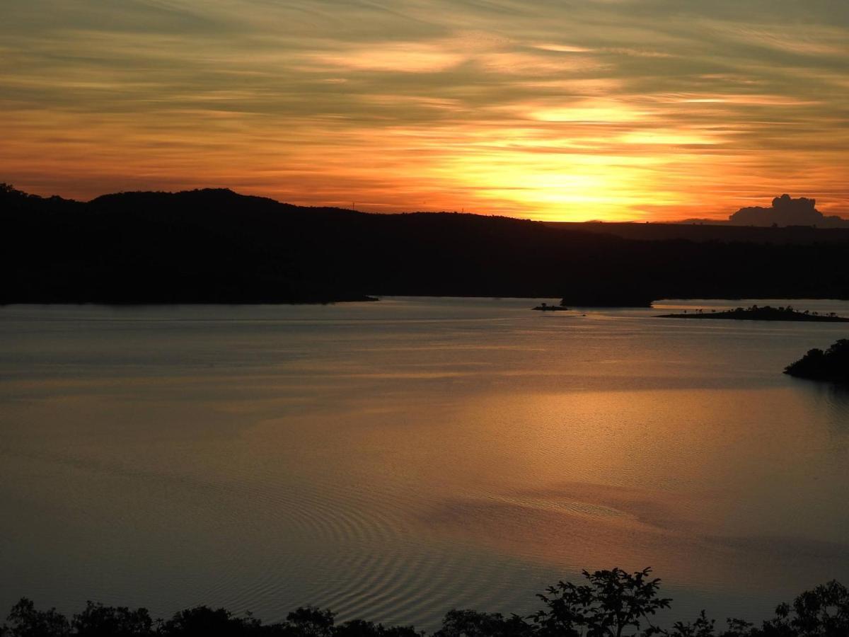 Chale Mirante, Piscina, Cachoeira, Lago E Vista Espetacular Alexania Bagian luar foto