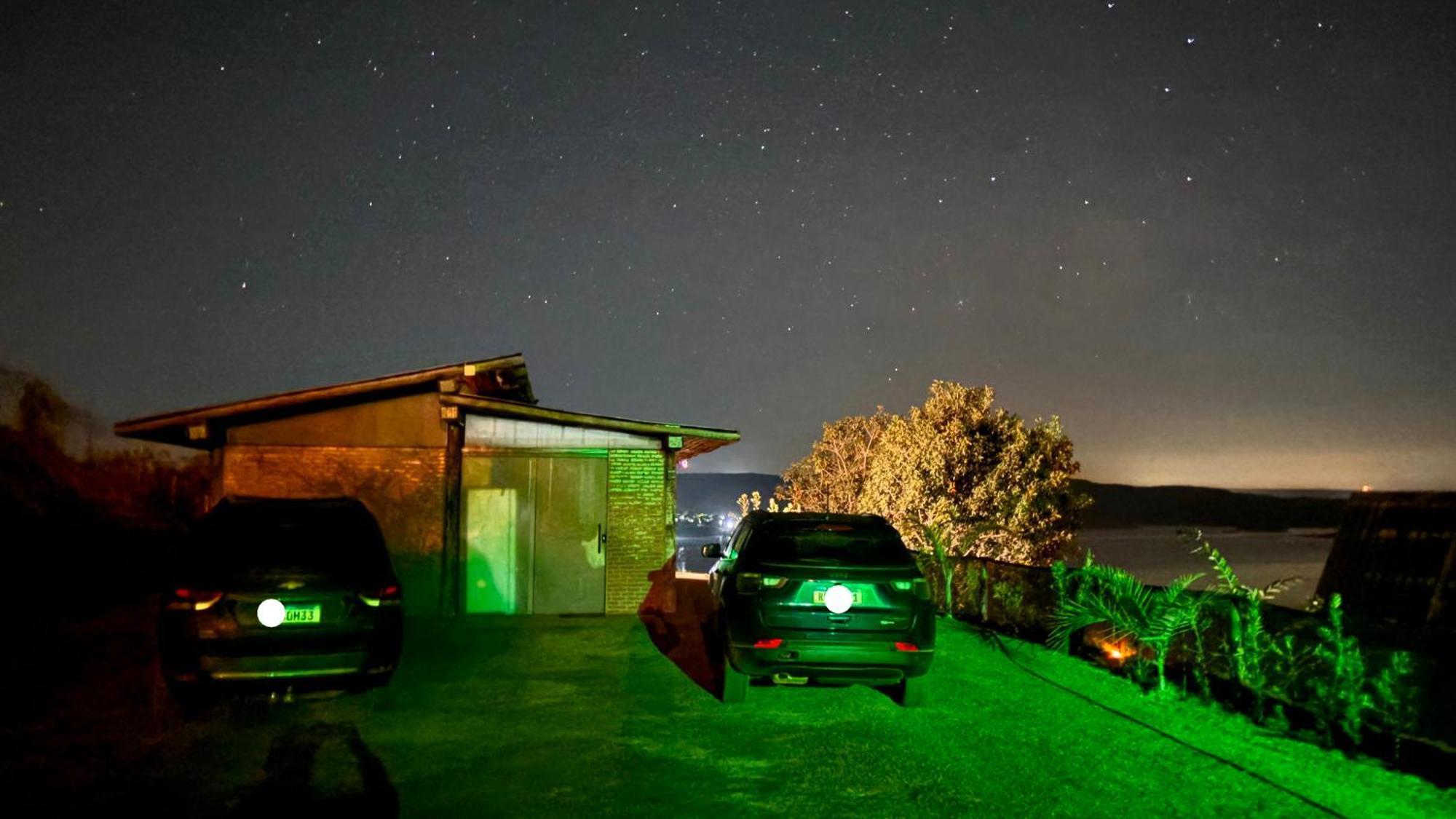 Chale Mirante, Piscina, Cachoeira, Lago E Vista Espetacular Alexania Bagian luar foto